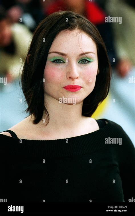 sophie ellis bextor singer